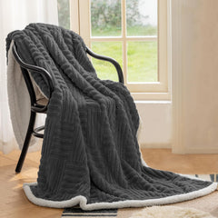 Coperta Plaid in Sherpa per Letto e Divano - Grigio Scuro